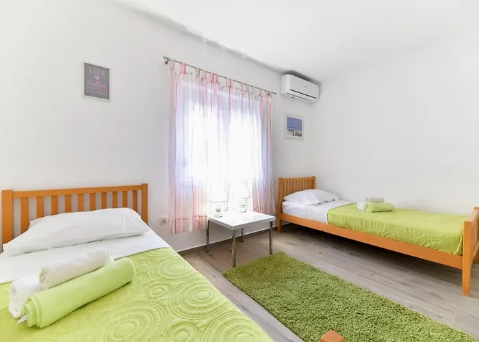 Bella Villa *
