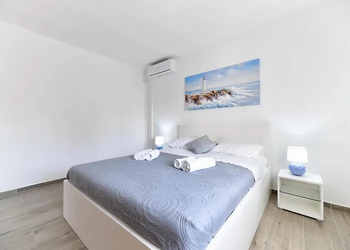 Bella Villa *